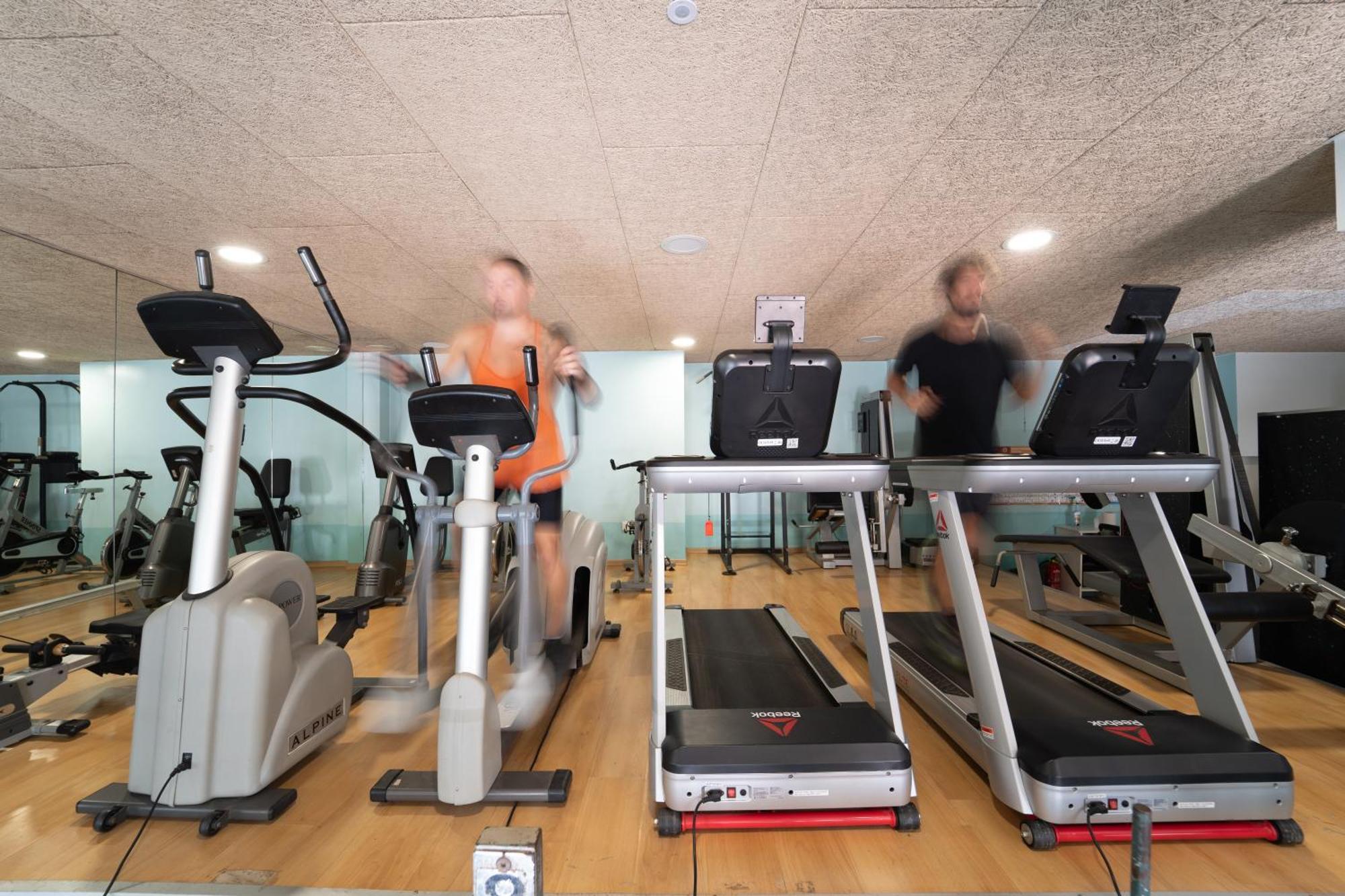 Hotel & Apartaments Thalassa Sport & Spa Roses Ngoại thất bức ảnh