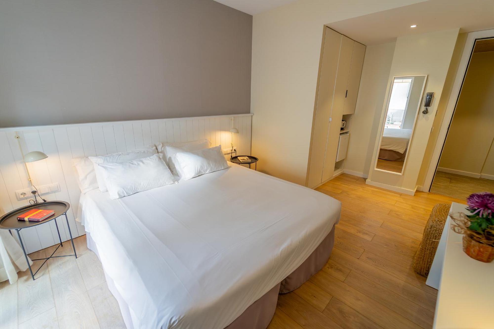 Hotel & Apartaments Thalassa Sport & Spa Roses Ngoại thất bức ảnh