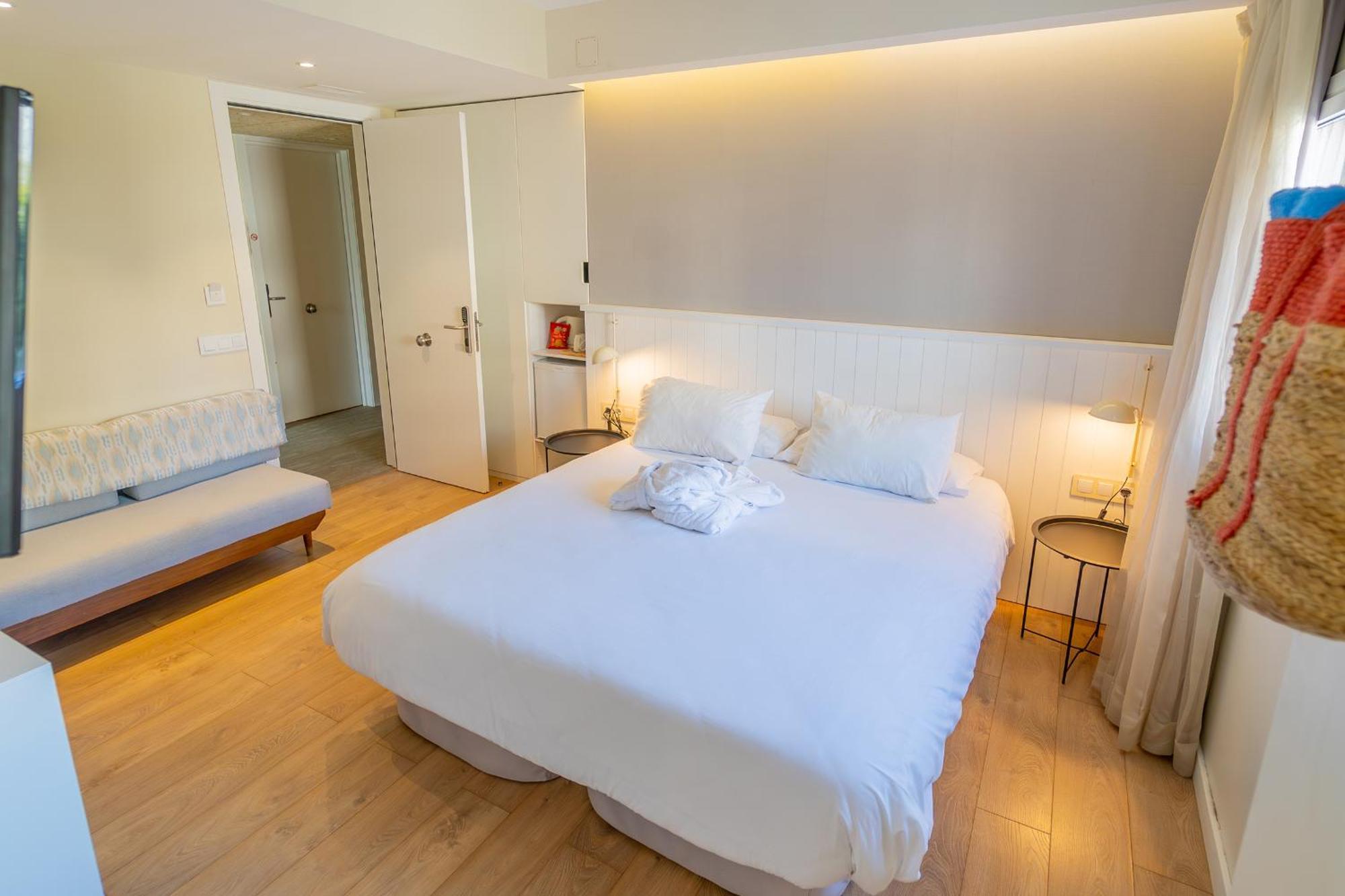 Hotel & Apartaments Thalassa Sport & Spa Roses Ngoại thất bức ảnh