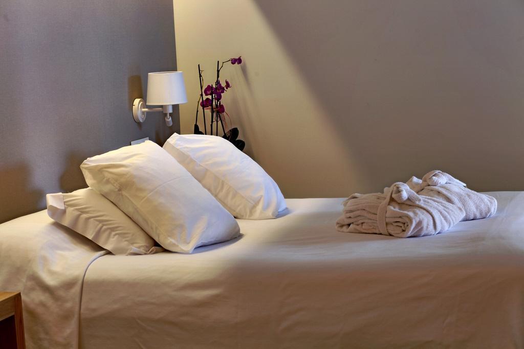 Hotel & Apartaments Thalassa Sport & Spa Roses Ngoại thất bức ảnh