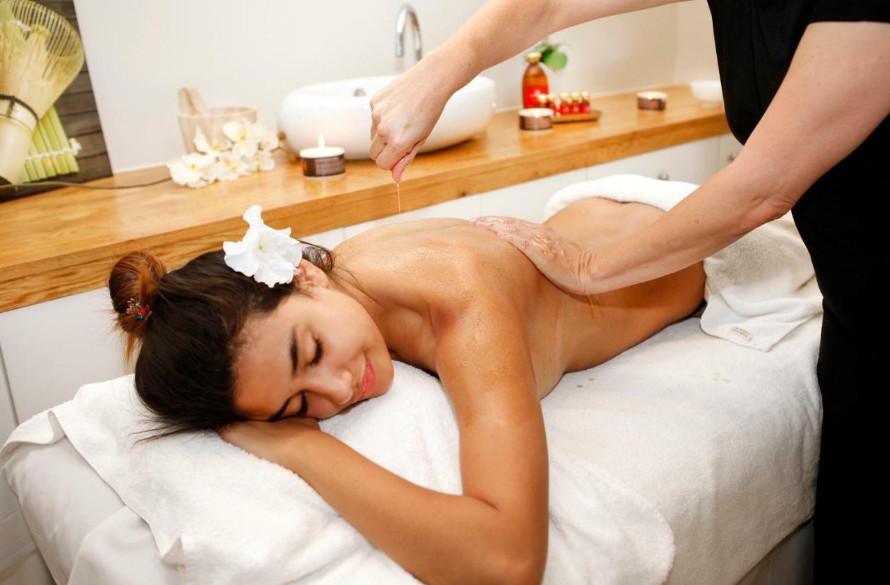 Hotel & Apartaments Thalassa Sport & Spa Roses Ngoại thất bức ảnh